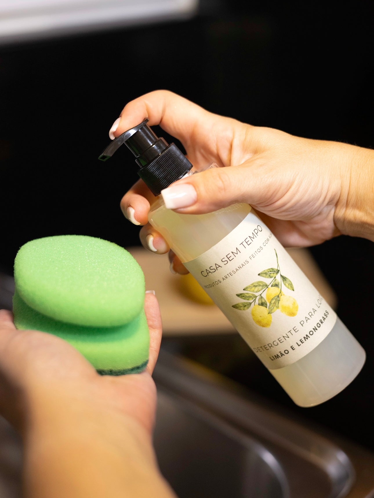 DETERGENTE PARA LOIÇA Limão e Lemongrass (500ml)